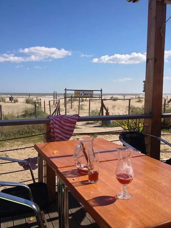 Apartment On The Beach Front With Free Fibre Internet And Air Conditioning Isla Canela 0*,  Spain